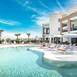 Resort La Battigia Beach & Spa